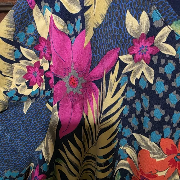 Liz & Me Women's Multicolor Floral Top - Picture 4 of 7